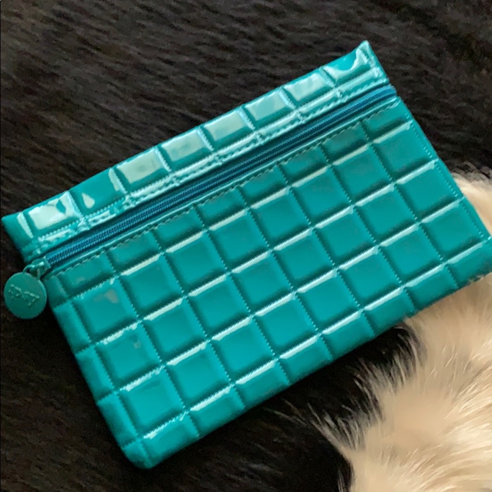 ipsy pouch